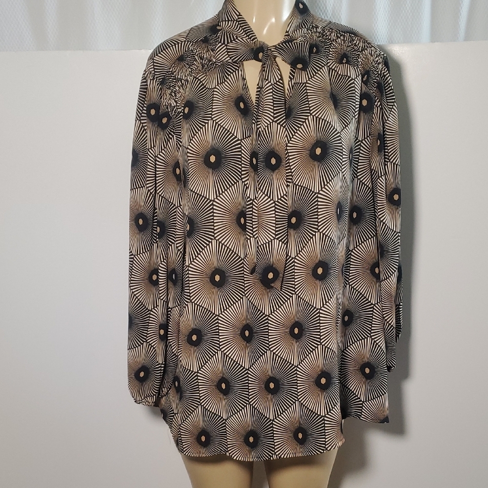 A Love Story Women's 3X Pink Black White Geo Print Blouse Tie Bow Neck